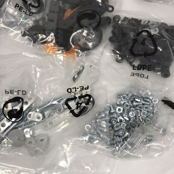 Meccano 6028599 443 Piece Maker System 4x4 Off-Road Truck Kit For Ages 9+ NS137 - Picture 2 of 9